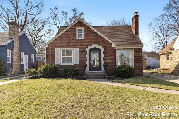 664 Hoyt Street Se, Grand Rapids, MI 49507