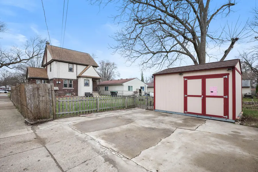 6773 Burr Street, Taylor, MI 48180 - #3