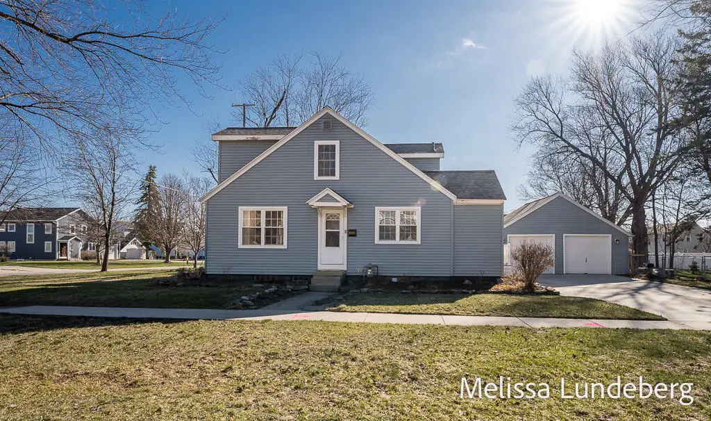 220 Barber Street, Spring Lake, MI 49456 - #1