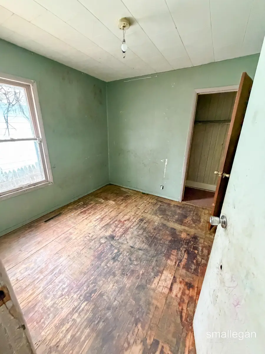 2128 8th Street, Muskegon, MI 49444 - #3