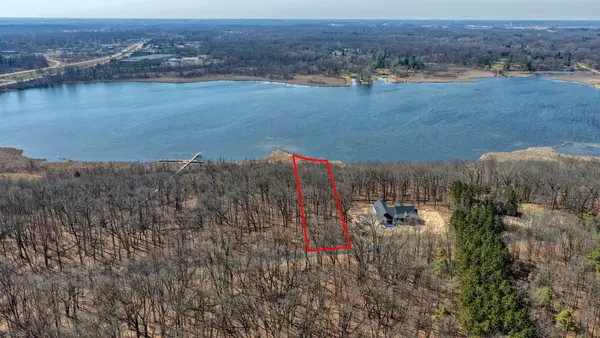 Sanctuary Drive, Jackson, MI 49201