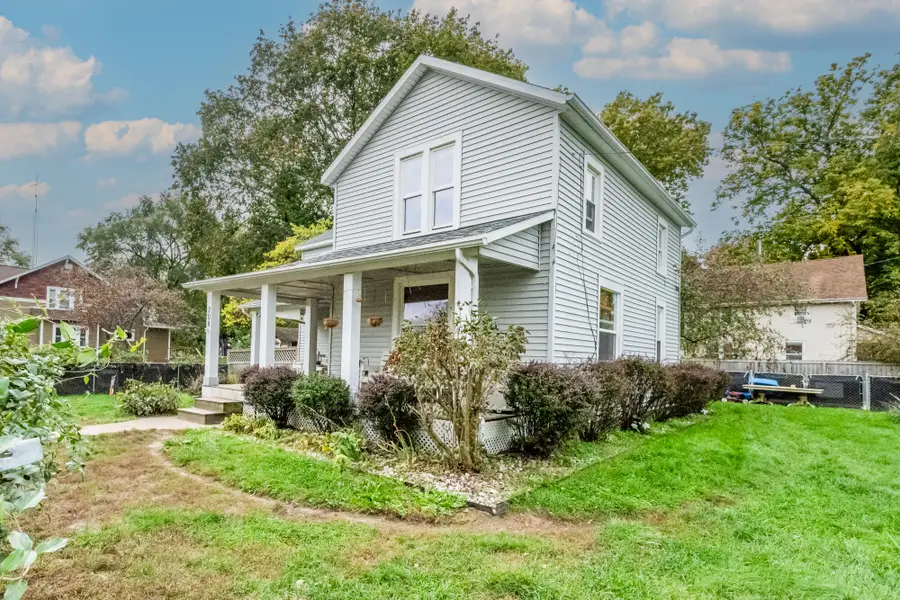 208 S Church Street, Coloma, MI 49038 - #3