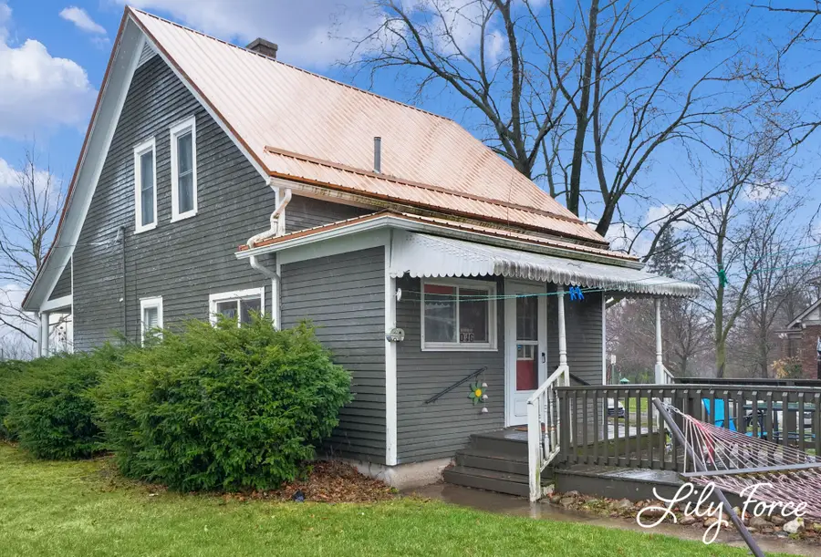 504 Lafayette Street, Ionia, MI 48846 - #2