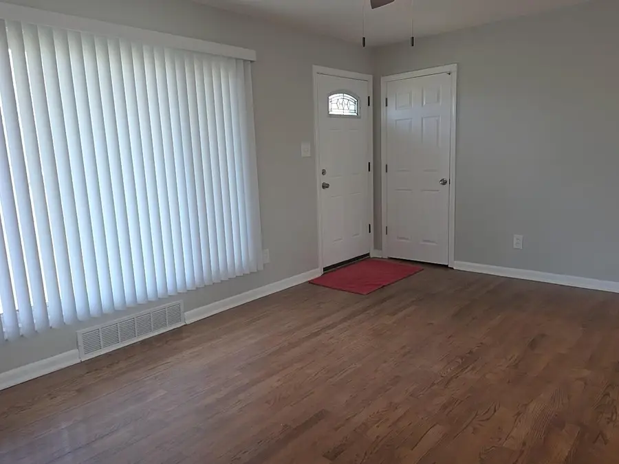 1962 Mary Catherine Street, Ypsilanti, MI 48198 - #3