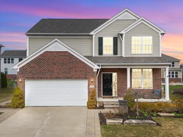 57662 Village Drive, New Hudson, MI 48165