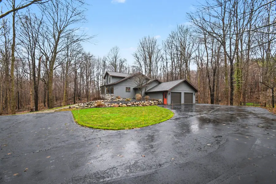 2913 Grange Road, Berrien Springs, MI 49103 - #2