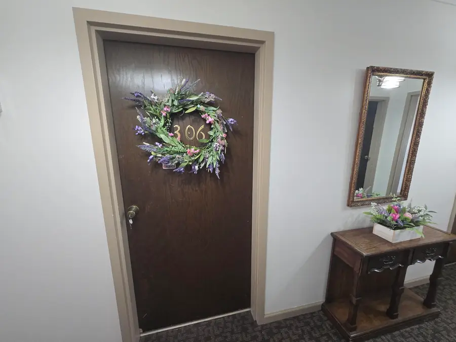 806 W Michigan Avenue #306E, Jackson, MI 49202 - #3