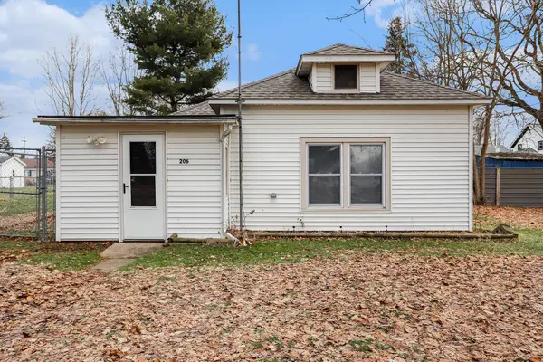 206 Burr Oak Street, Mendon, MI 49072