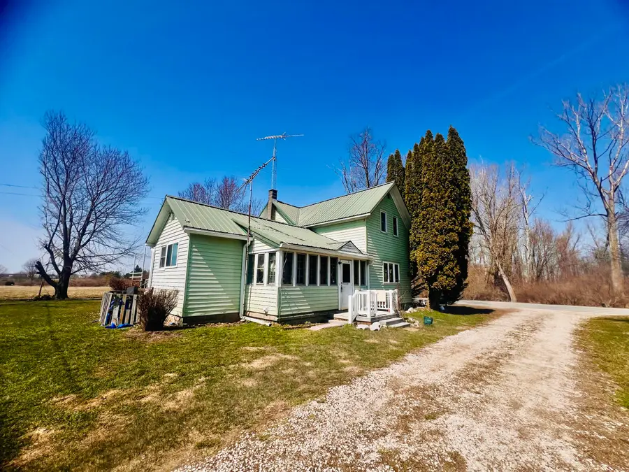 117 W Meisenheimer Road, Scottville, MI 49454 - #2