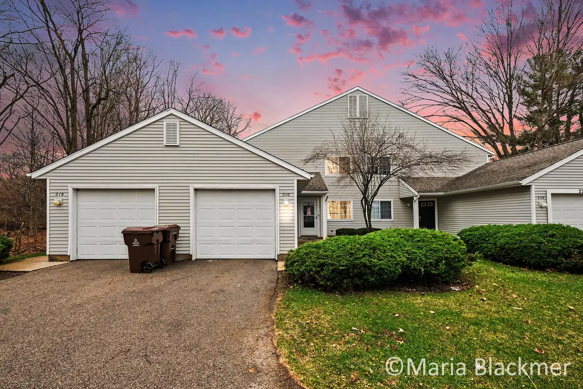 216 Hunters Lane Ne #11, Rockford, MI 49341 - #1