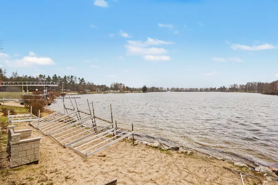 10085 Holly Lane, Canadian Lakes, MI 49346 - #2