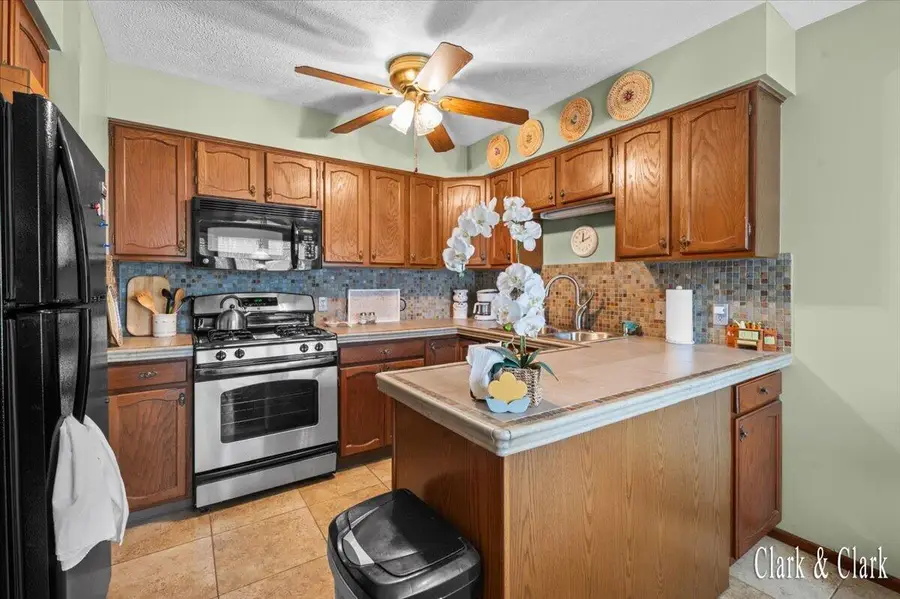 3167 Maple Villa Drive Se, Grand Rapids, MI 49508 - #3