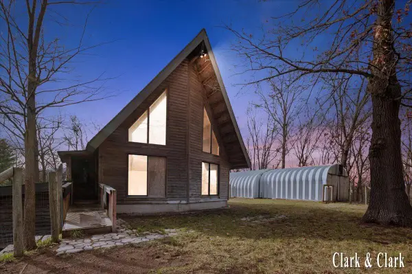 11496 SW Greenville Road, Greenville, MI 48838