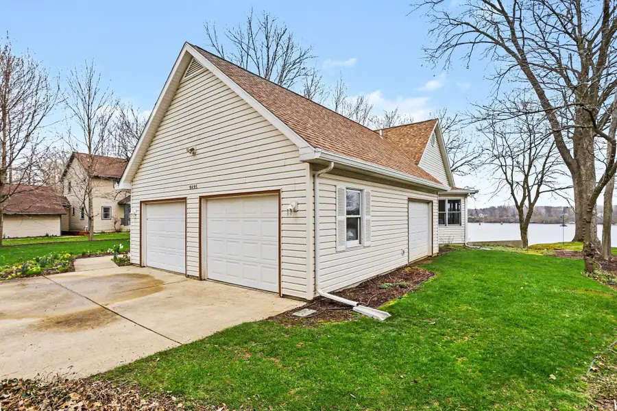 9895 Lakeview Drive, Berrien Springs, MI 49103 - #3