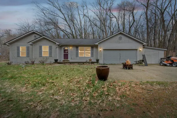 19827 Williamsville Road, Gregory, MI 48137