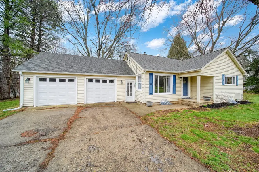 3032 Hendee Road, Jackson, MI 49201 - #2