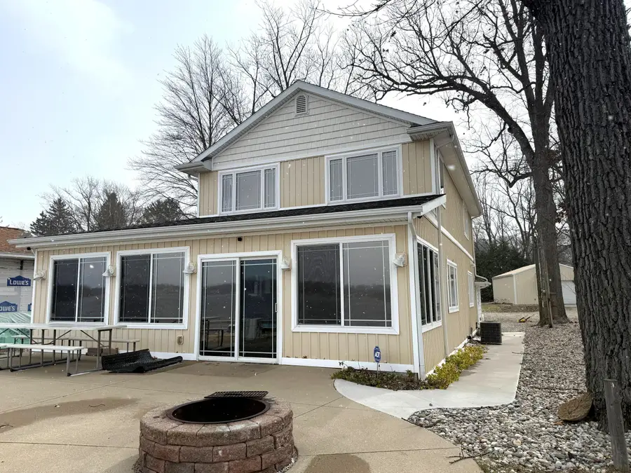11362 E Shore Drive, Delton, MI 49046 - #3