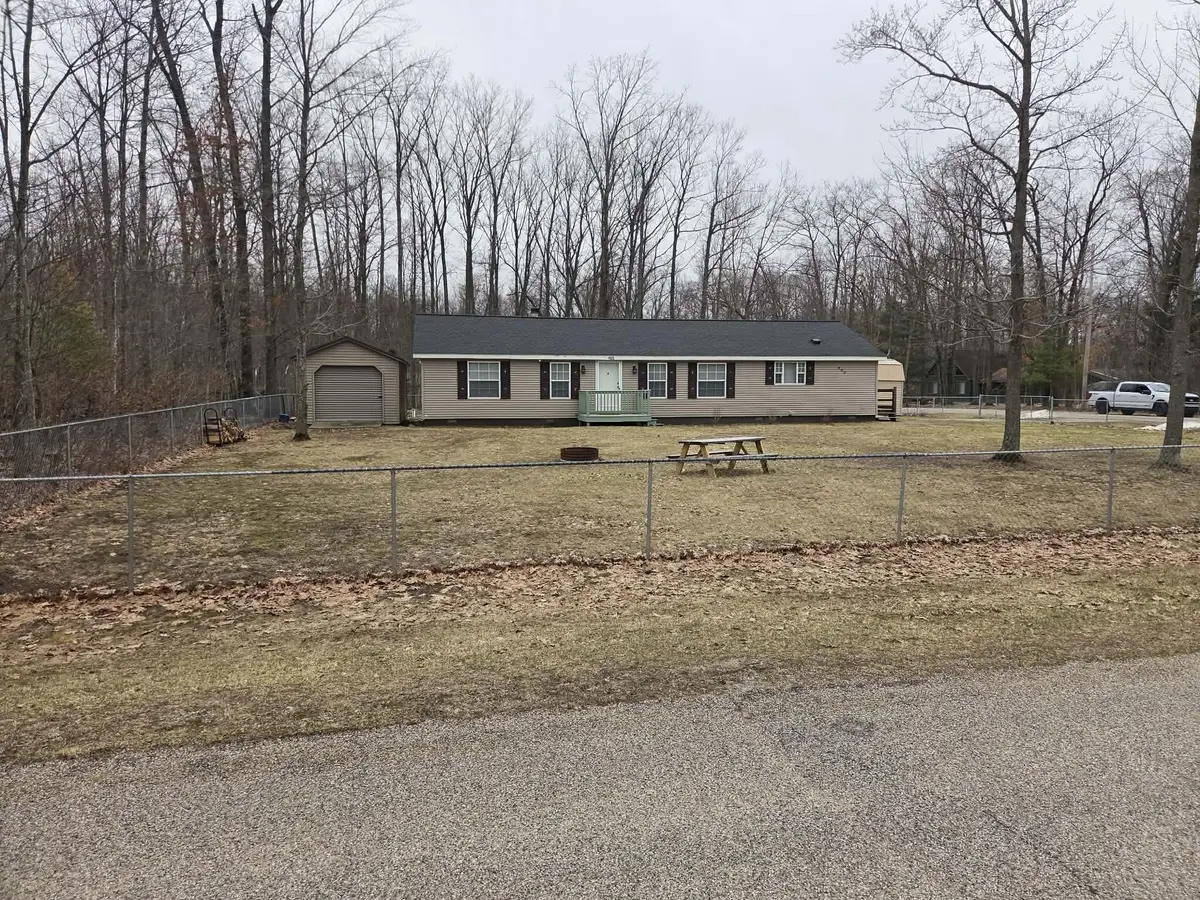405 Beacon Lane, Roscommon, MI 48653 - #1