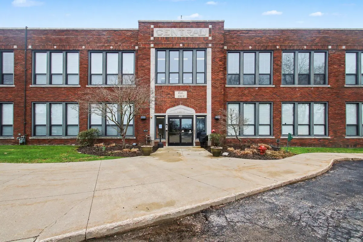 500 Erie Street #204, South Haven, MI 49090 - #1