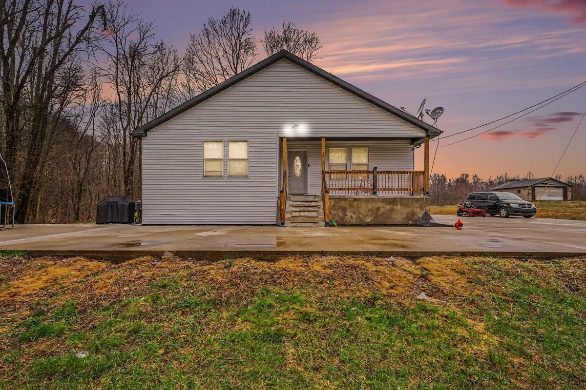 21556 59 1/2 Street, Bangor, MI 49013 - #1