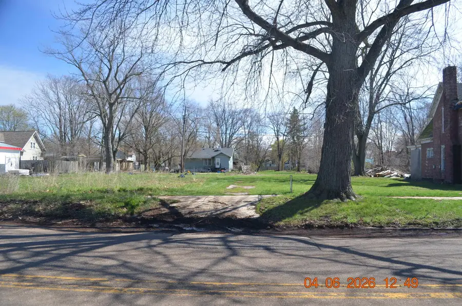 941 Colfax Avenue, Benton Harbor, MI 49022 - #3