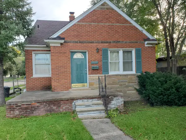 21980 Beechwood Avenue, Eastpointe, MI 48021