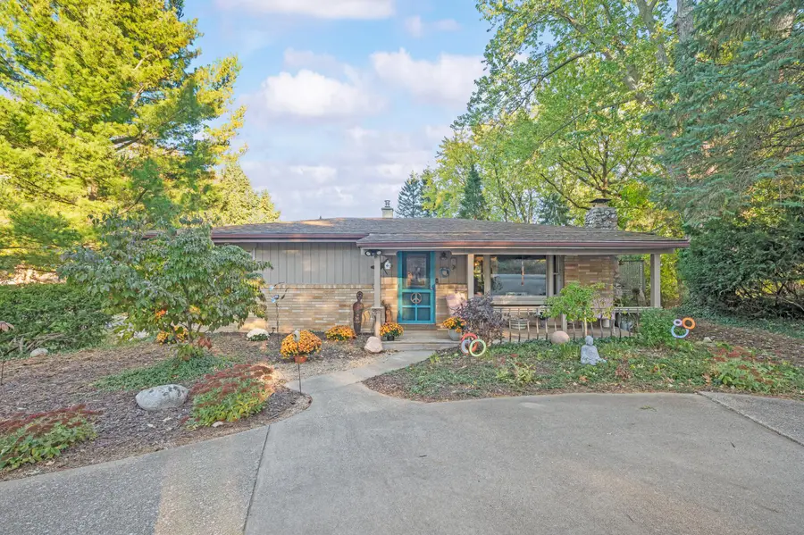 4913 Ridge Road, Stevensville, MI 49127 - #3