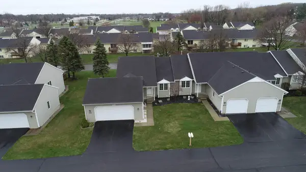 2941 Parkside Drive #88, Jenison, MI 49428