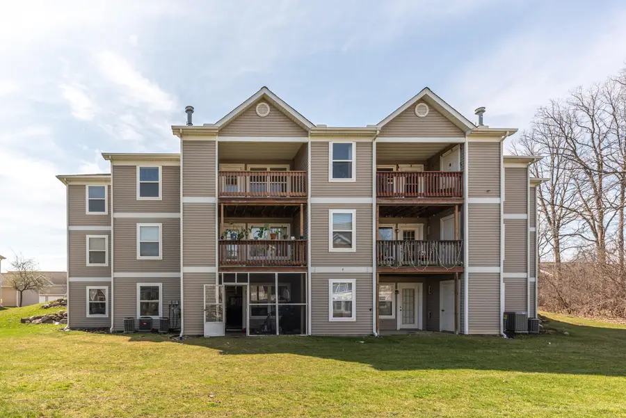 1322 Heatherwood Lane, Ann Arbor, MI 48108 - #3