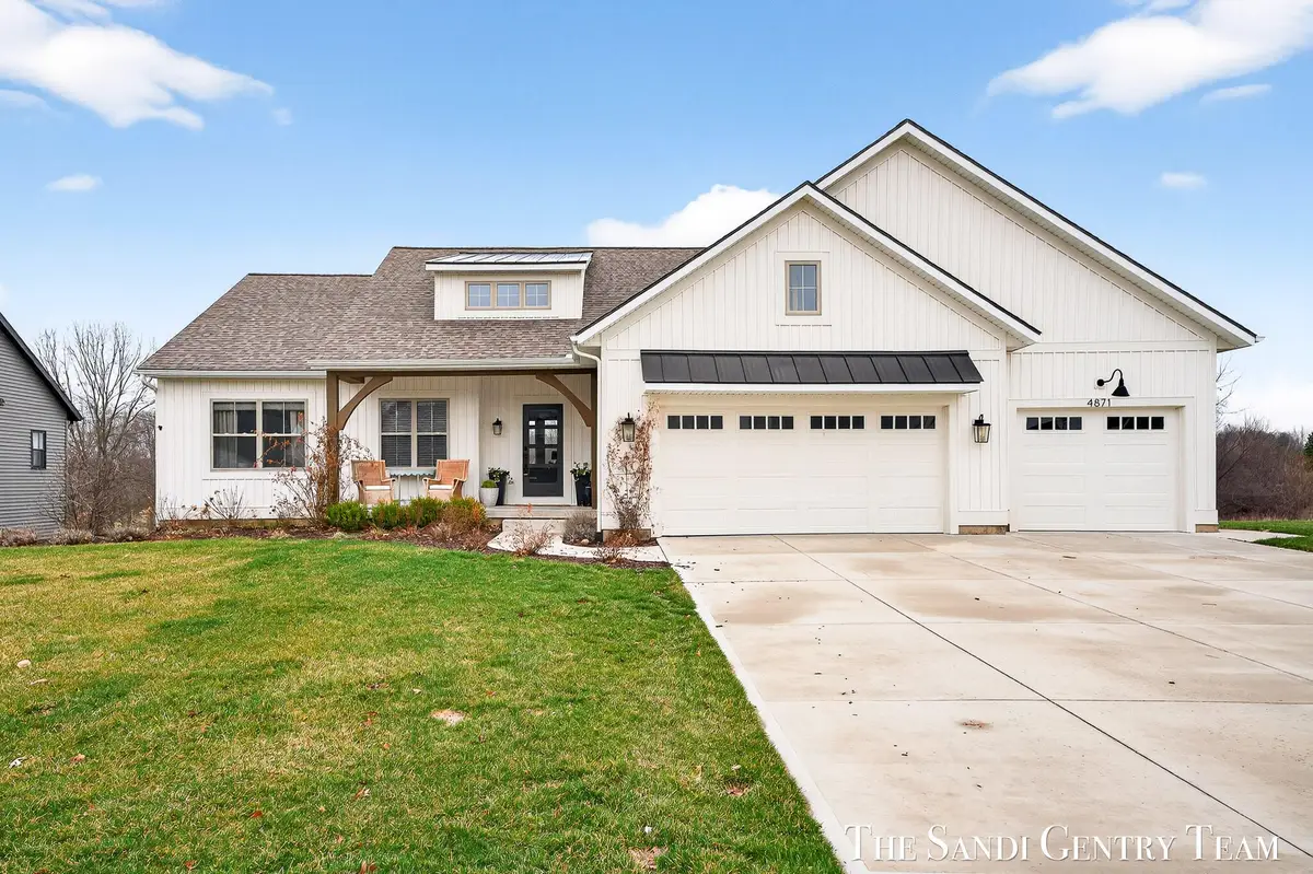 4871 Honeycrisp Drive Ne, Rockford, MI 49341 - #1