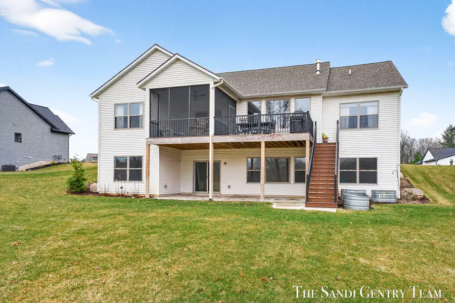 4871 Honeycrisp Drive Ne, Rockford, MI 49341 - #3