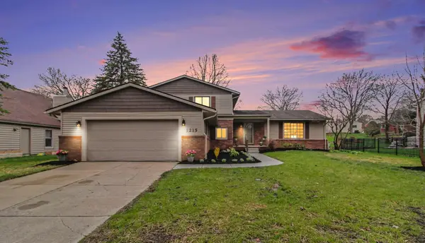 1215 Morehead Court, Ann Arbor, MI 48103