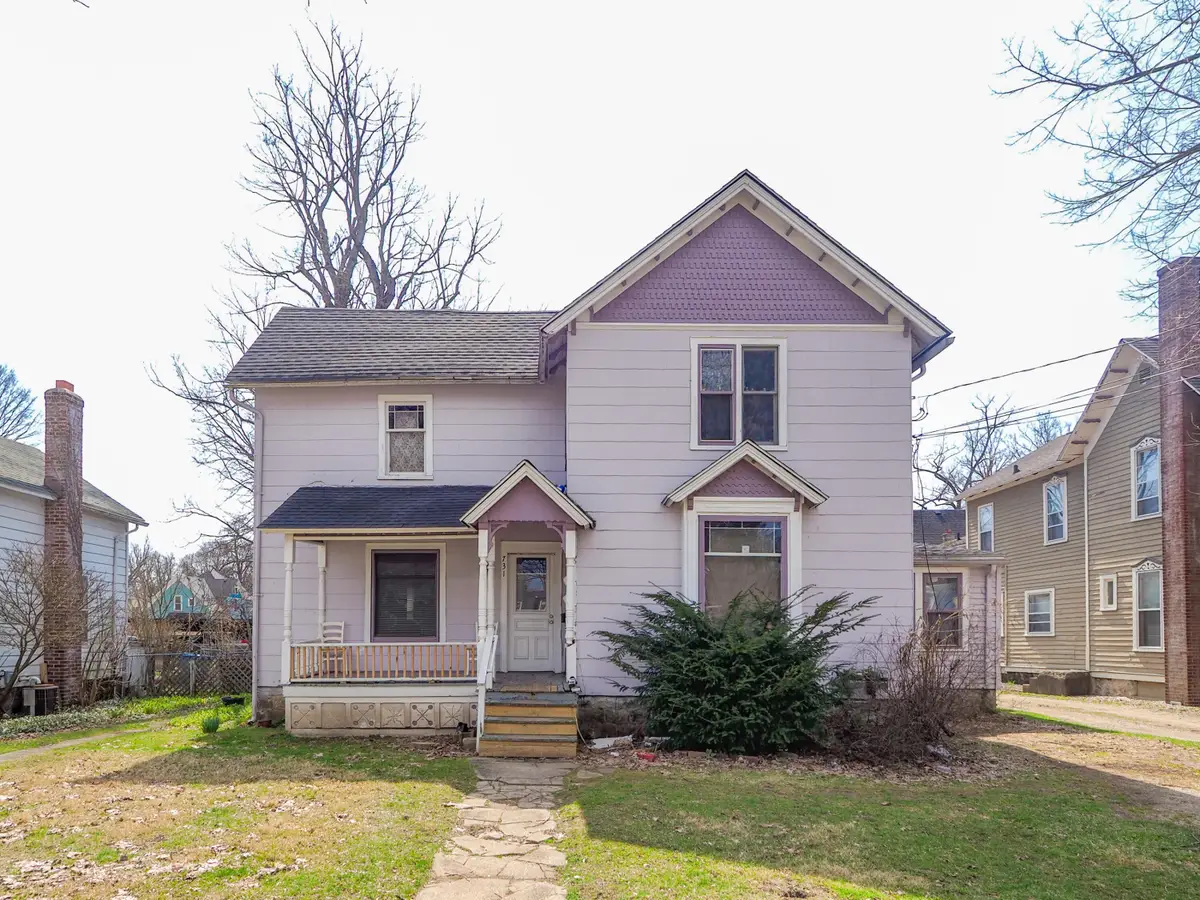 731 Village Street, Kalamazoo, MI 49008 - #1