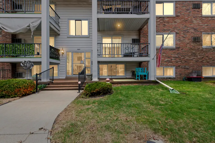 806 W Michigan Avenue #205E, Jackson, MI 49202 - #3