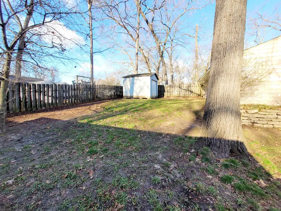 1462 Southlawn Drive Sw, Wyoming, MI 49509 - #2