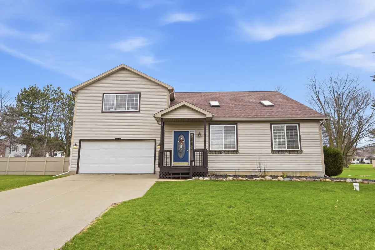 1223 Lori Lane, Fenton, MI 48430 - #1