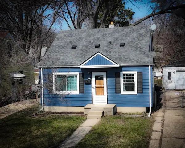 683 Bowers Street, Clawson, MI 48017