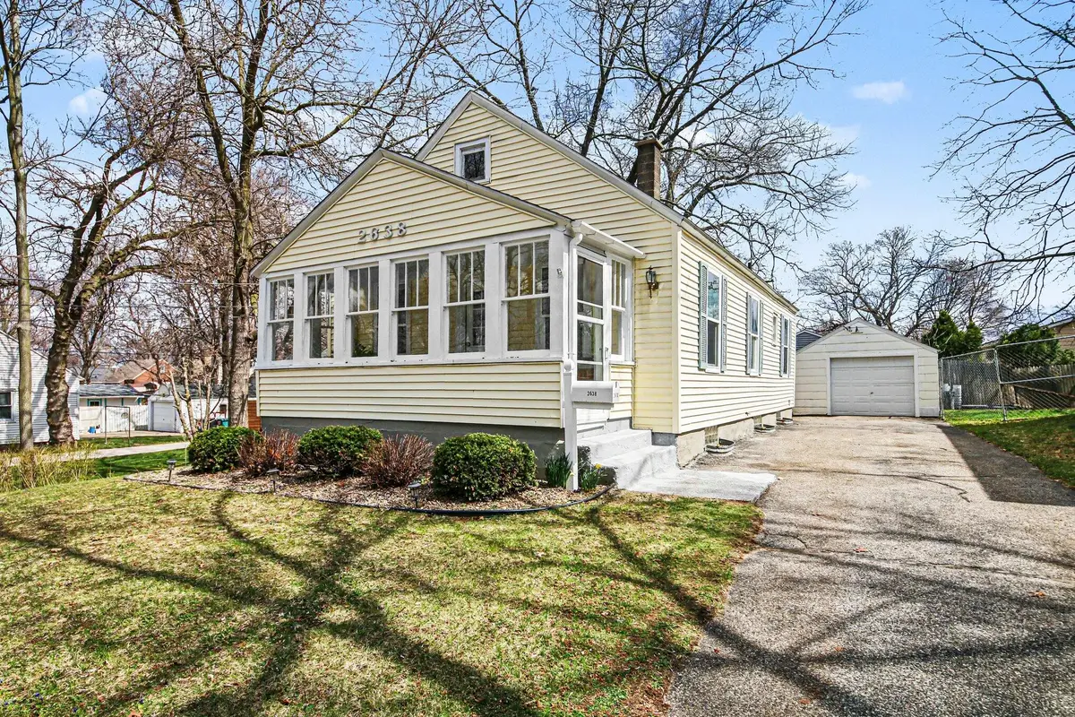 2638 Longstreet Avenue Sw, Wyoming, MI 49509 - #1