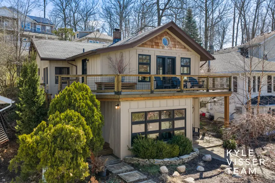 3560 Reeds Lake Boulevard Se, Grand Rapids, MI 49506 - #2