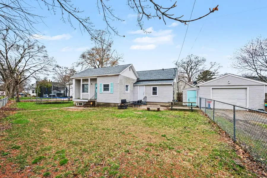 2091 Estes Street, Muskegon, MI 49441 - #2