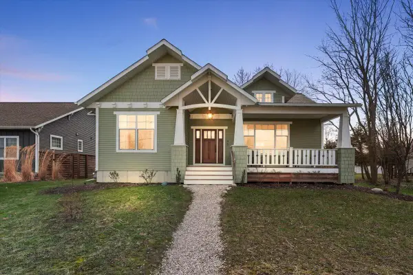 35 N Ferry Street, Douglas, MI 49406