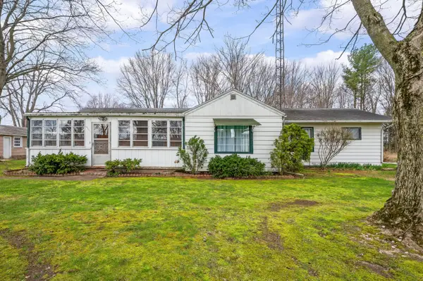 55796 92nd Avenue, Dowagiac, MI 49047