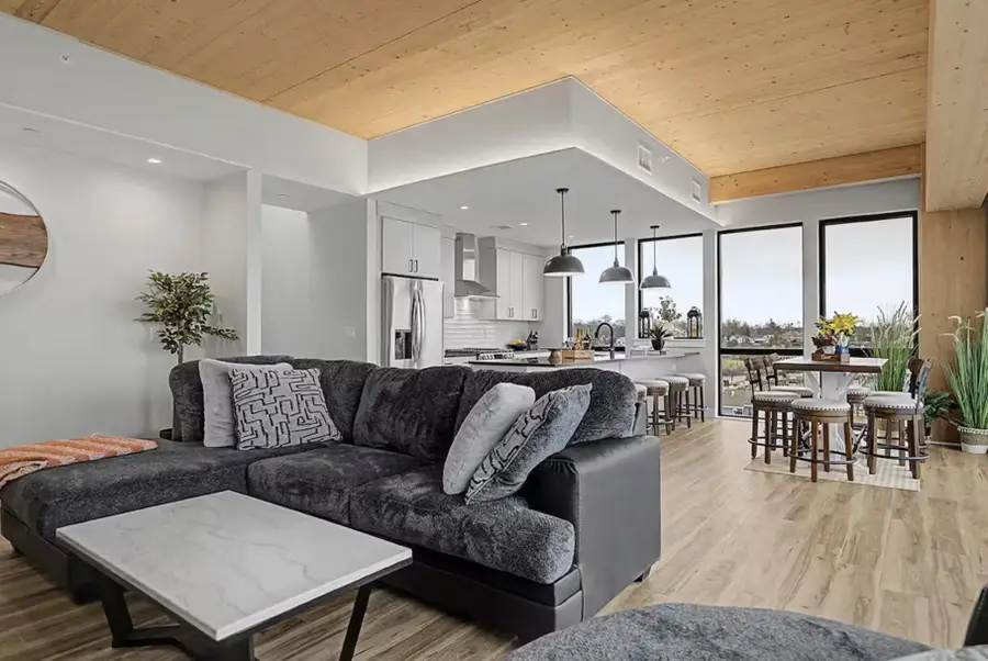 901 Adelaide Circle #601, Muskegon, MI 49441 - #2