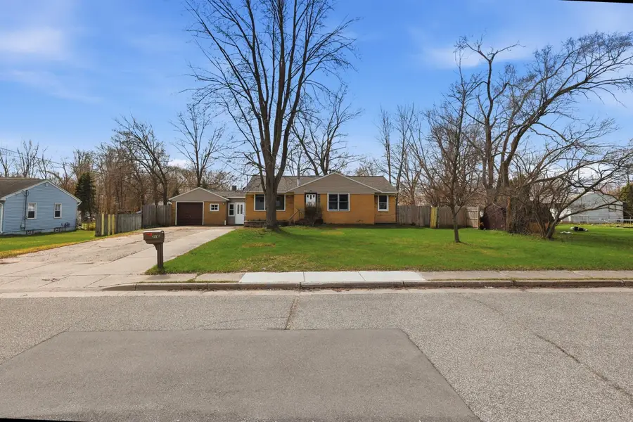 216 55th Street Sw, Grand Rapids, MI 49548 - #2