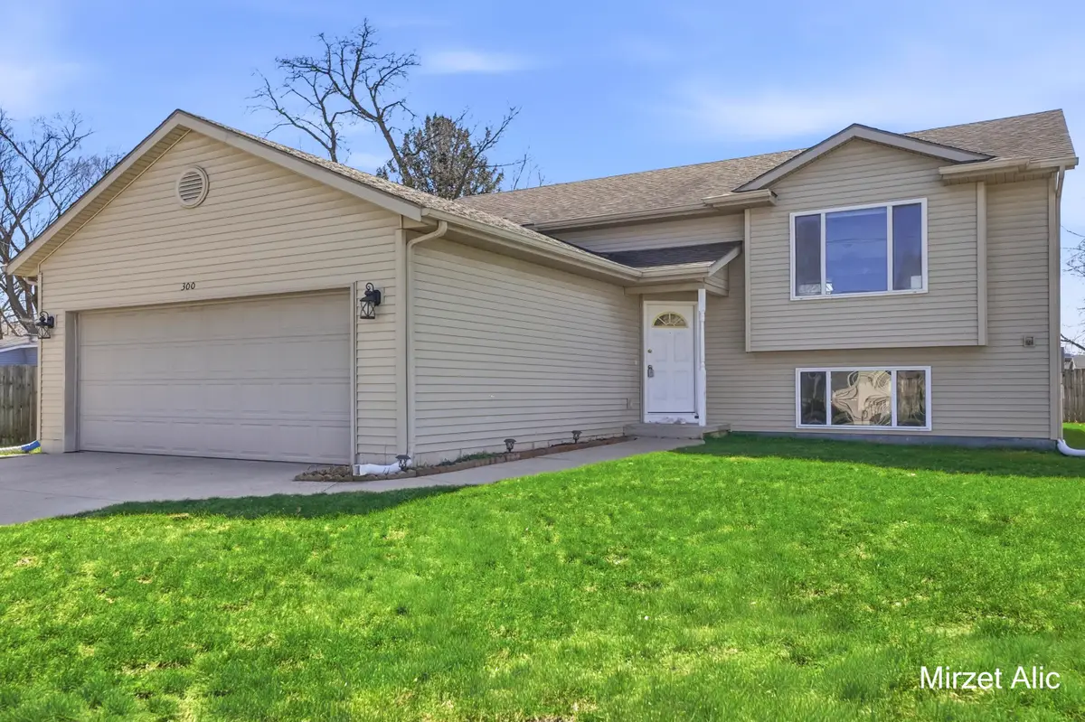 300 Regent Street Se, Grand Rapids, MI 49548 - #1