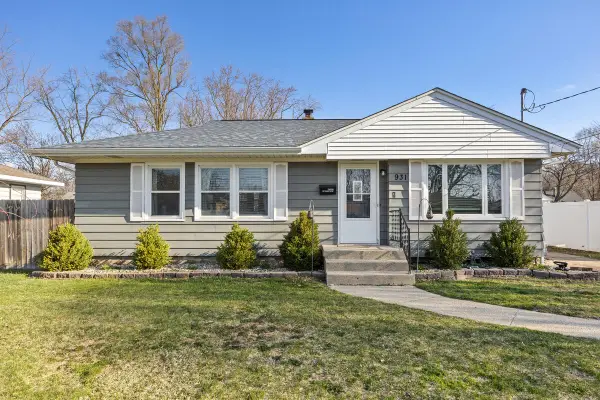 931 Ariebill Street Sw, Wyoming, MI 49509