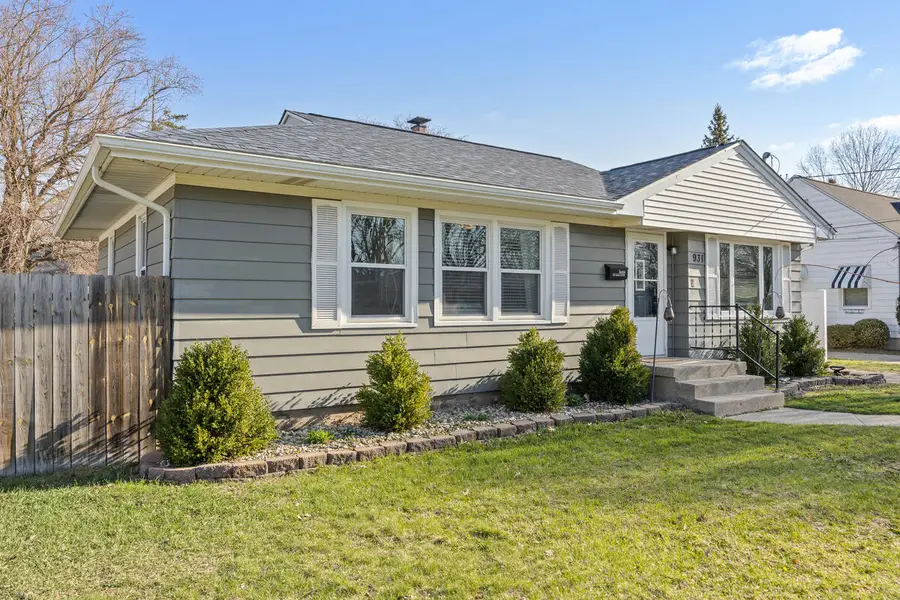 931 Ariebill Street Sw, Wyoming, MI 49509 - #2