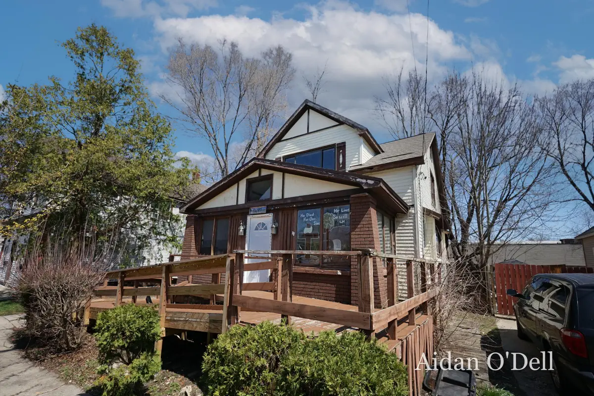 1332 Muskegon Avenue Nw, Grand Rapids, MI 49504 - #1