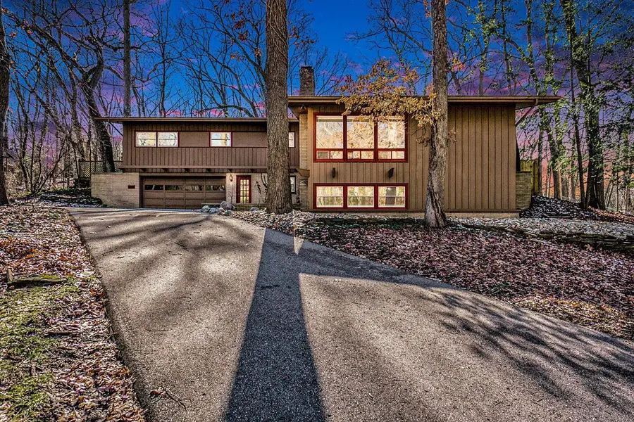 2146 Treehaven Drive, Kalamazoo, MI 49008 - #2