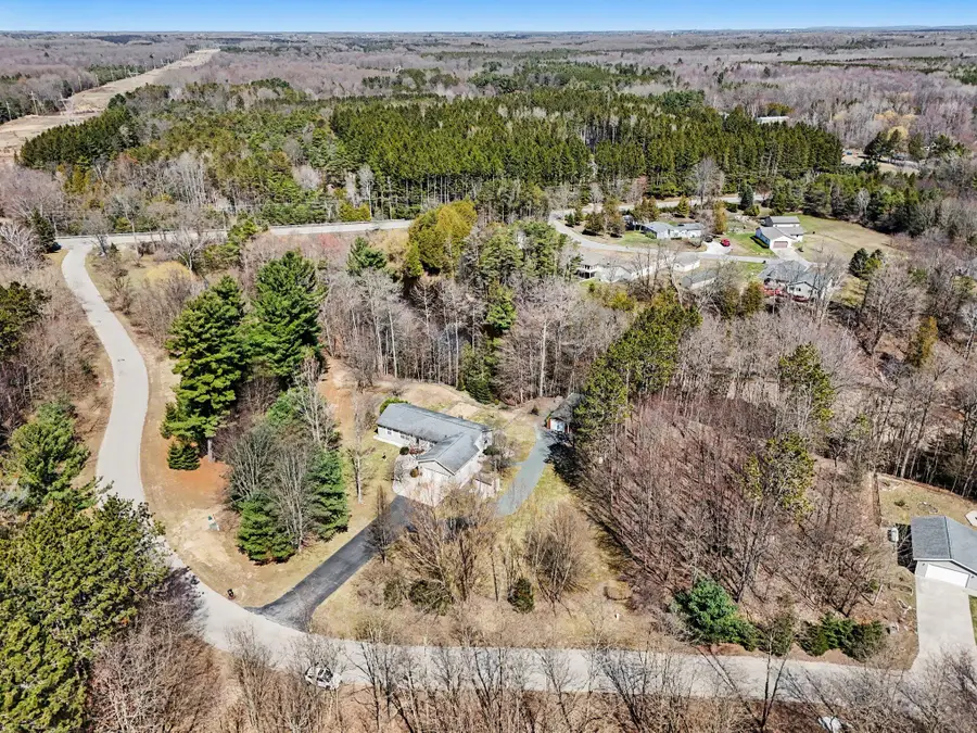 1130 N Brookridge Road, Ludington, MI 49431 - #2